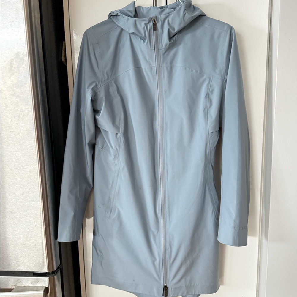 Lululemon Athletica original style Rain Rebel jacket